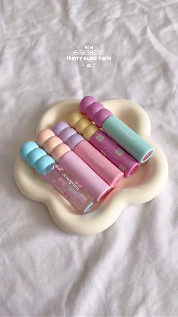 Colorgram Fruity Glass Tints – Adorable Pastel-Themed Glossy Lip Tints with Floral Packaging, Hydrating Formula, and Vibrant Shades for a Juicy, Glass-Like Finish – K-Beauty Essential from YesStyle & Olive Young