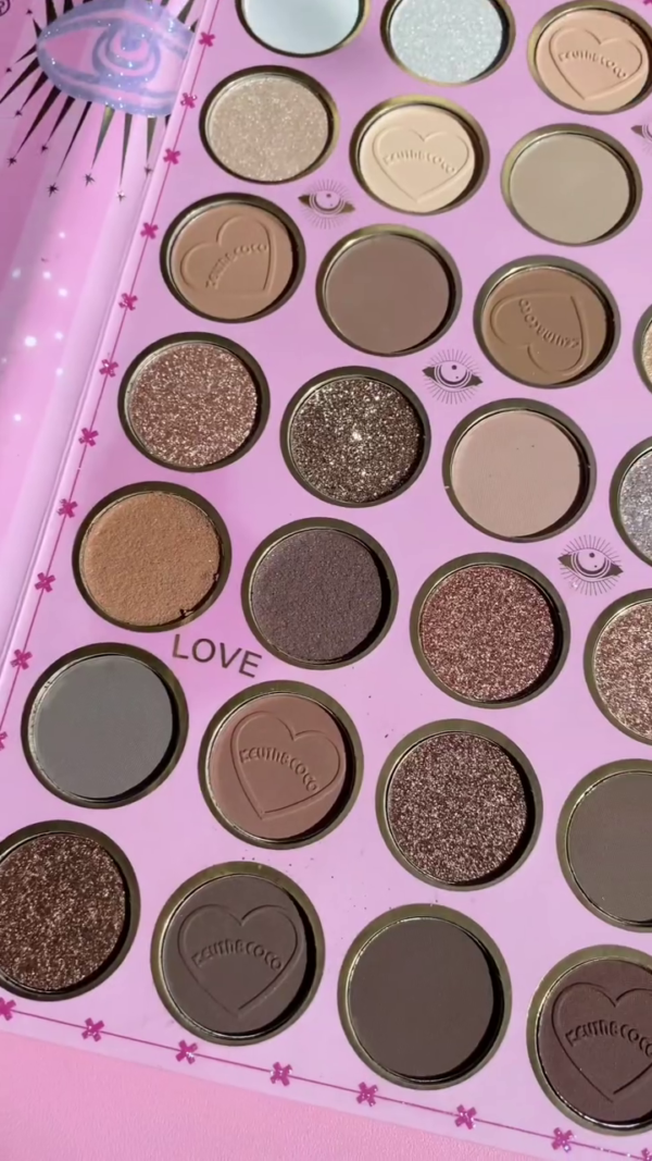 Exquisite All-in-One Makeup Palette Set – Featuring a Stunning Collection of Highly Pigmented Eyeshadows, Blushes, Highlighters, and Contours in Rich Matte, Shimmer, and Glitter Finishes for Versatile Day-to-Night Looks - Image 3