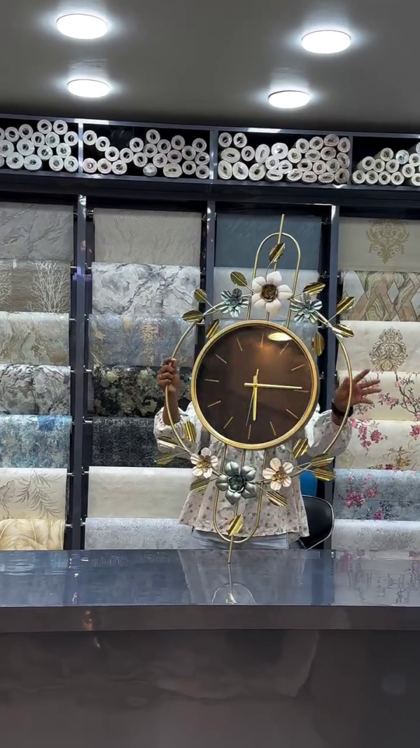 Luxury Decorative Wall Clocks with Elegant Floral Metal Art and Modern Design – Handcrafted Statement Timepieces for Living Room, Office, or Hallway Décor - Image 3