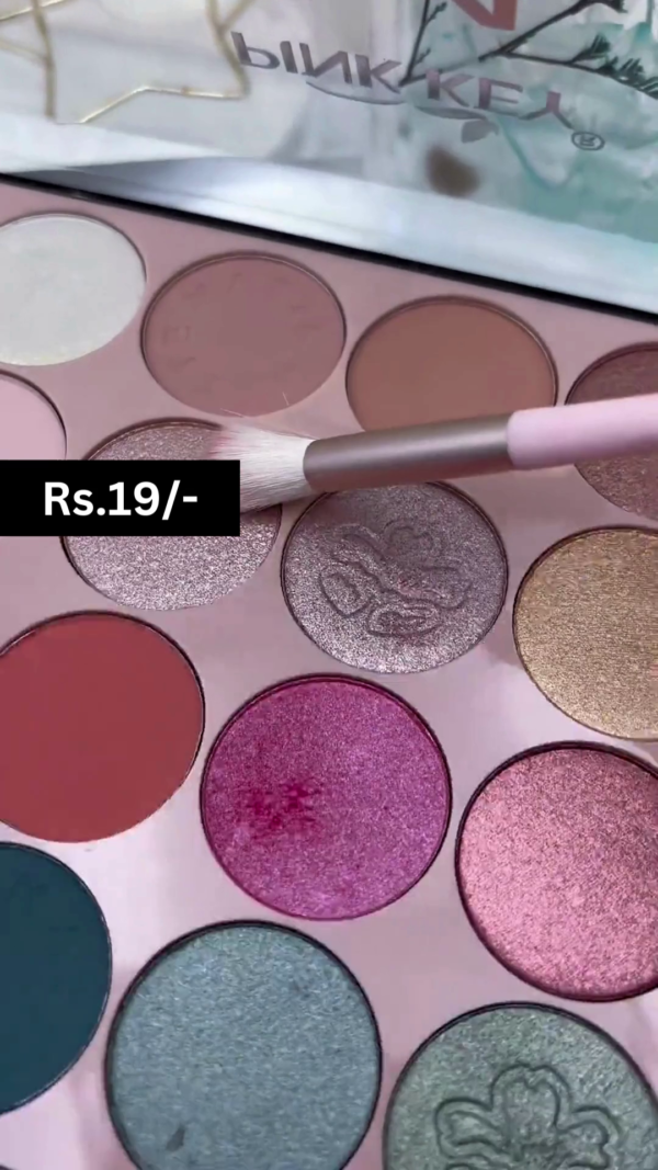 Vibrant and Versatile 16-Color Eyeshadow Palette with Matte, Shimmer, and Glitter Finishes – Bold, Blendable Shades for Every Occasion and Skin Tone - Image 2