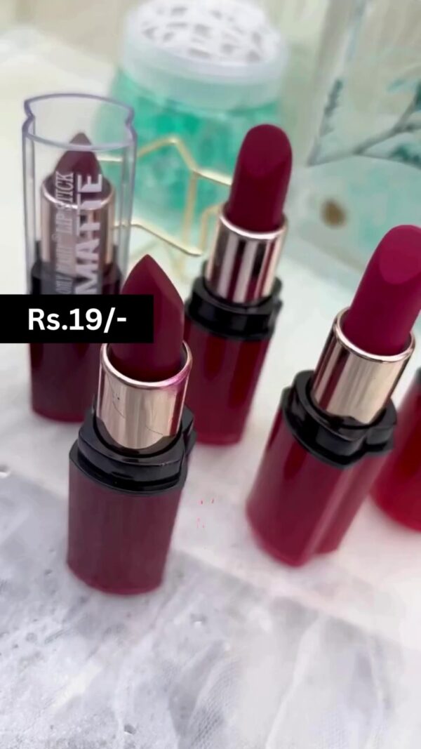 Velvety Matte Long-Lasting Lipstick Set in Bold Berry and Wine Shades with Smooth Waterproof Finish – Perfect for All-Day Wear and Stunning Swatches - Image 2