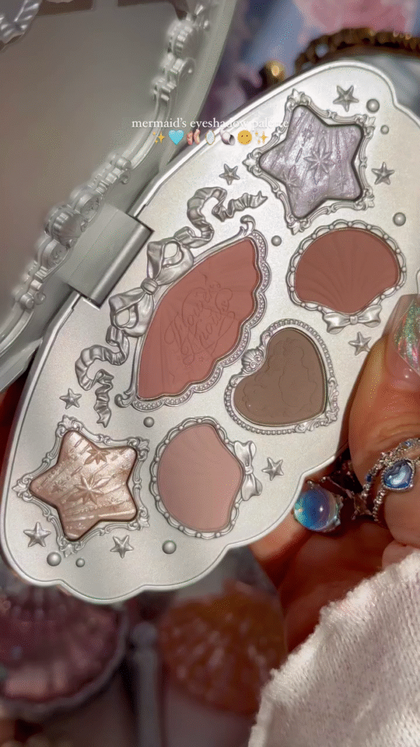 Eyeshadow Palette: A Beautiful Set of Soft, Shimmery Shades Inspired by the Ocean with Adorable Shell and Star Shapes