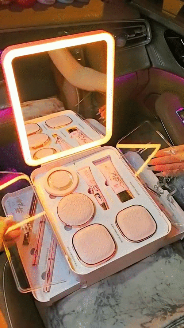 On-the-Go Glam: Portable Makeup Kit with LED Light for Perfect Touch-Ups Anytime, Anywhere