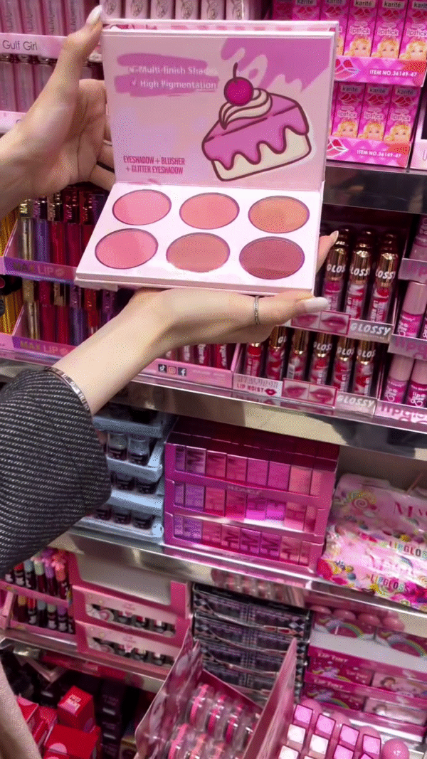 Shills Professional Lip Gloss & Matte Lipstick Collection: A Stunning Range of Vibrant Shades for Every Look - Image 3