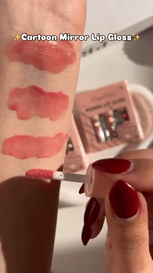 Cartoon Bear-Themed Mirror Lip Gloss Set – Cute Packaging with Glossy, Hydrating Finish for Shiny, Nourished Lips - Image 3