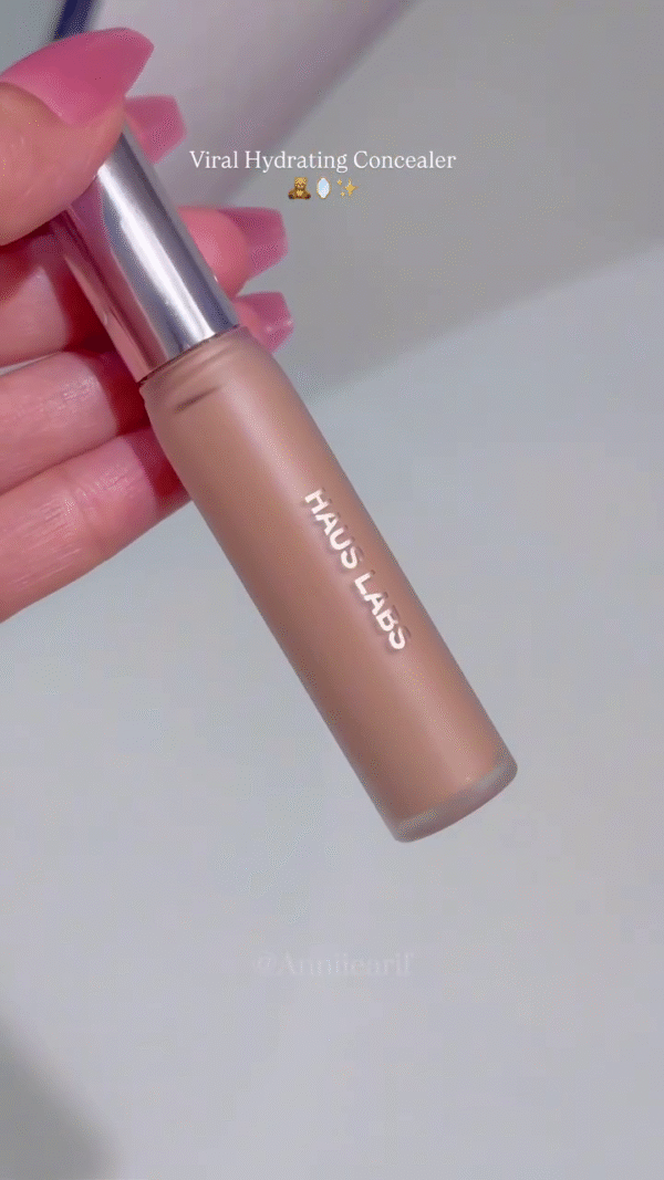 Haus Labs Viral Hydrating Concealer with a Hydrating Formula and Fluffy Applicator for a Smooth Finish!