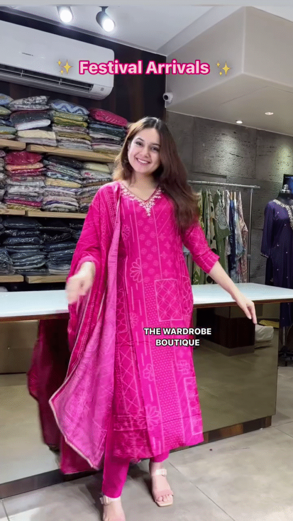 Special Bandhani Print Kurta Sets in Rich Magenta and Royal Purple Shades with Intricate Mirror Work Neckline and Coordinated Dupattas – Perfect for Traditional Celebrations, Festive Gatherings, and Ethnic Styling