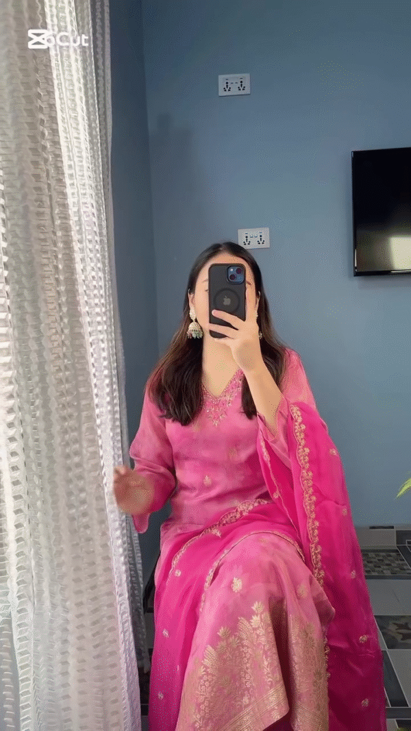Fuchsia Pink Floral Kurta Set with Gota Detailing – Vibrant Grace - Image 2