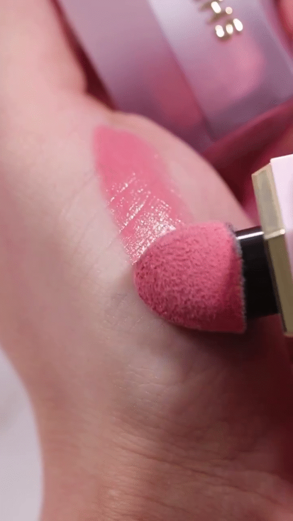 SheGlam Soft Matte Lipstick Stick with Sponge Applicator in Elegant Pink Shade - Image 2