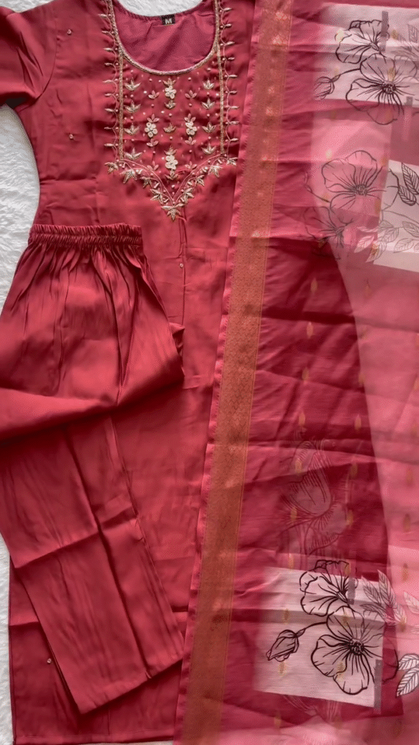 Elegant Maroon Straight-Cut Kurta Set with Embroidered Neckline & Floral Organza Dupatta – Festive & Formal Wear - Image 2