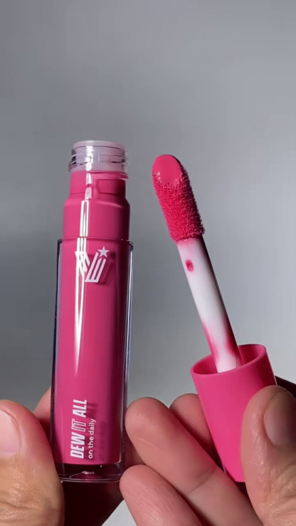 Vibrant Pink Liquid Lipstick – Long-Lasting Matte Finish for Bold, All-Day Wear, with Smooth and Rich Pigmentation - Image 2