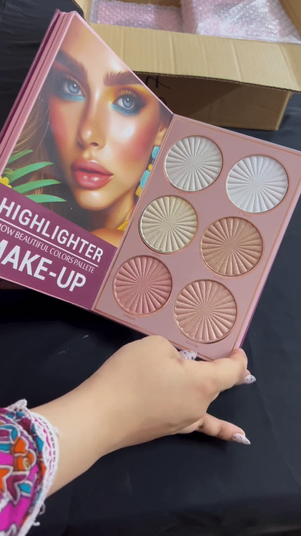 Makeup Book with 20 Stunning Eyeshadow Shades – Featuring a Variety of Matte, Shimmer, and Metallic Tones for Gorgeous Eye Makeup Looks - Image 3