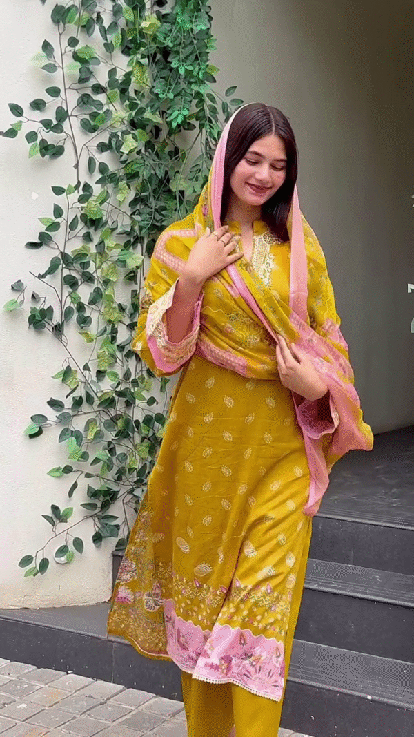 Charming Yellow Printed Kurta Set with Pink Floral Dupatta – Elegant and Fresh Traditional Wear for Casual and Festive Occasions