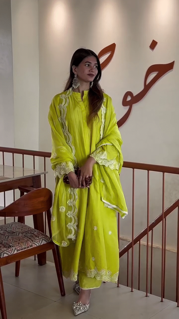 Yellow Embroidered Kurta Set with Lace Detailing and Matching Dupatta – Elegant Traditional Wear for Festive and Special Occasions - Image 2