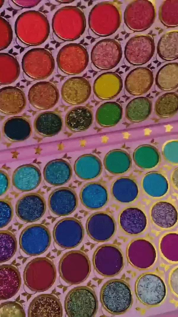 36-Color Glitter Eyeshadow Palette – A Stunning Mix of Shimmering Reds, Greens, Blues, and Purples for Bold and Creative Eye Looks