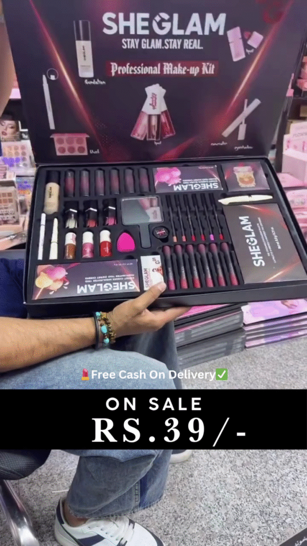 SheGlam Professional Makeup Kit – Complete Set with Lipsticks, Foundation, Brushes, Blush, and Beauty Sponge - Image 2