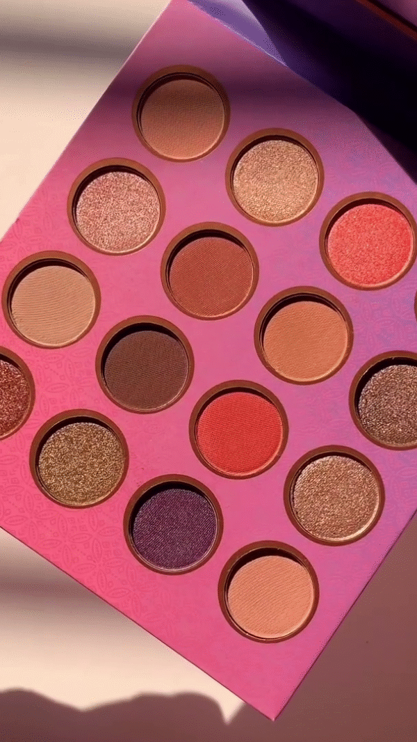 Warm-toned 16-Shade Eyeshadow Palette with Rich Mattes and Sparkling Shimmers in Earthy Browns, Pinks, Corals, and Golds for Effortless Glam Looks - Image 2