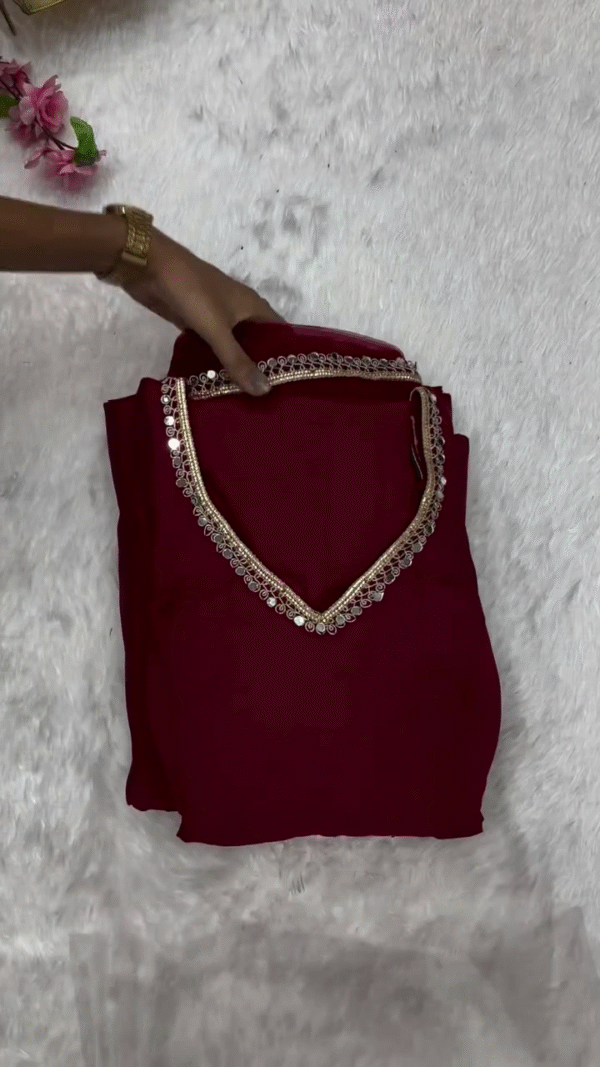 Maroon Evening Dress with Gold Detailing, Flared Skirt, and Off-Shoulder Sleeves for Special Occasions