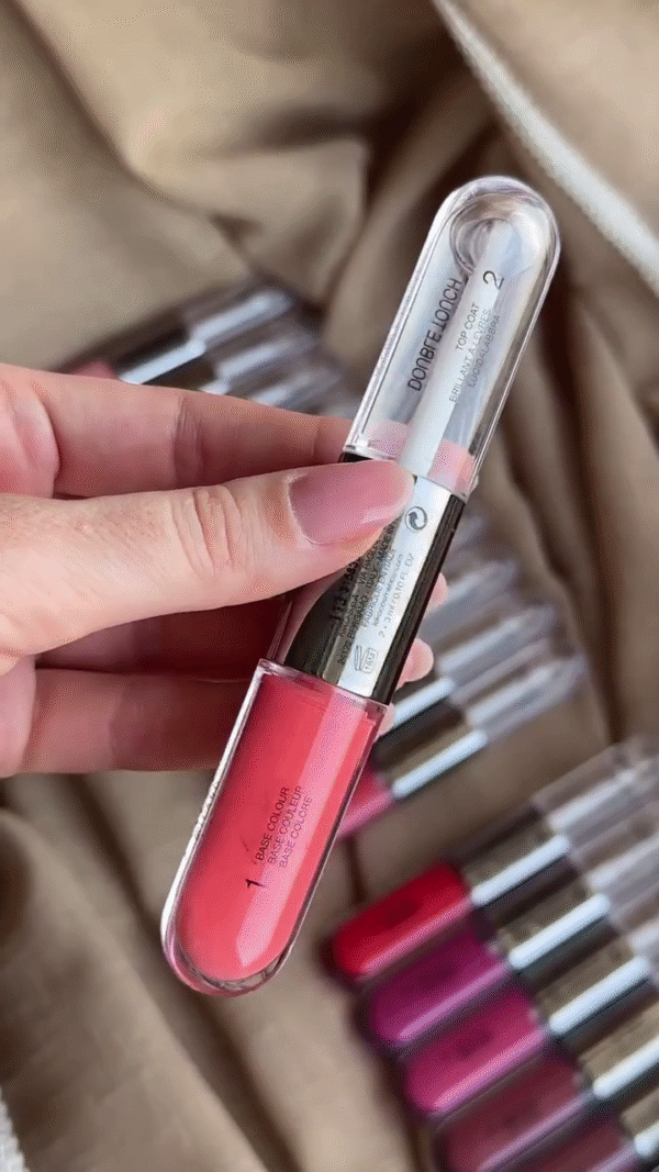 Set of 18 Long-Lasting Lipsticks in Matte and Glossy Finishes – Featuring a Wide Range of Shades from Nude to Bold Pinks and Reds - Image 2