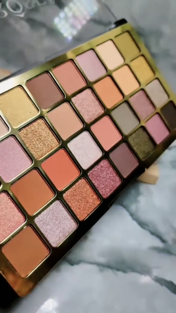 Professional 35-Color Eyeshadow Palette with Matte, Shimmer & Metallic Shades – Highly Pigmented Long-Lasting Neutral, Warm & Bold Tones for Everyday Wear