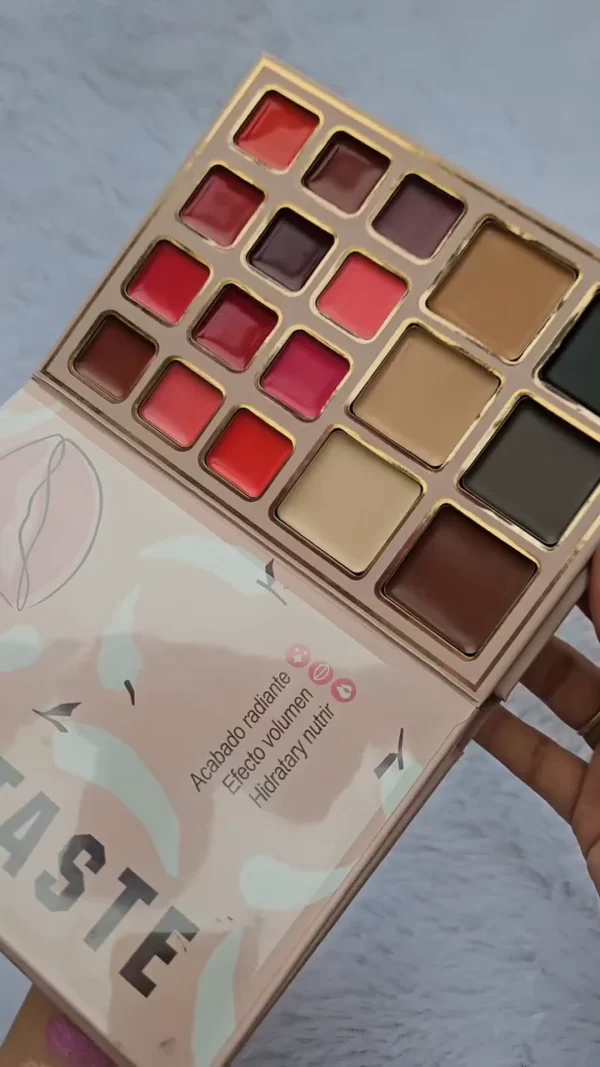 Multi-Color Professional Makeup Palette – 24 Shades Eyeshadow, Blush, Highlighter & Lip Colors – Highly Pigmented Matte & Shimmer Finish for Face and Eye Makeup - Image 3