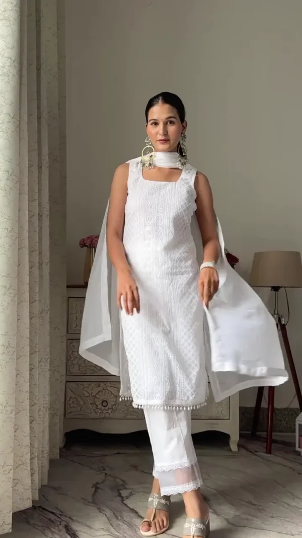 Trendy Ethnic Kurta Set for Women | Style 36 Version