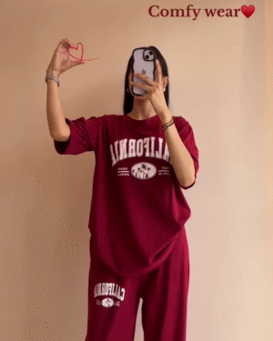 Whispers of the Loom: Celebrating Indiaâ€™s Handcrafted Sarees, Lehengas, and Kurtas That Embody Centuries of Tradition, Art, and Feminine Elegance (Version 43)