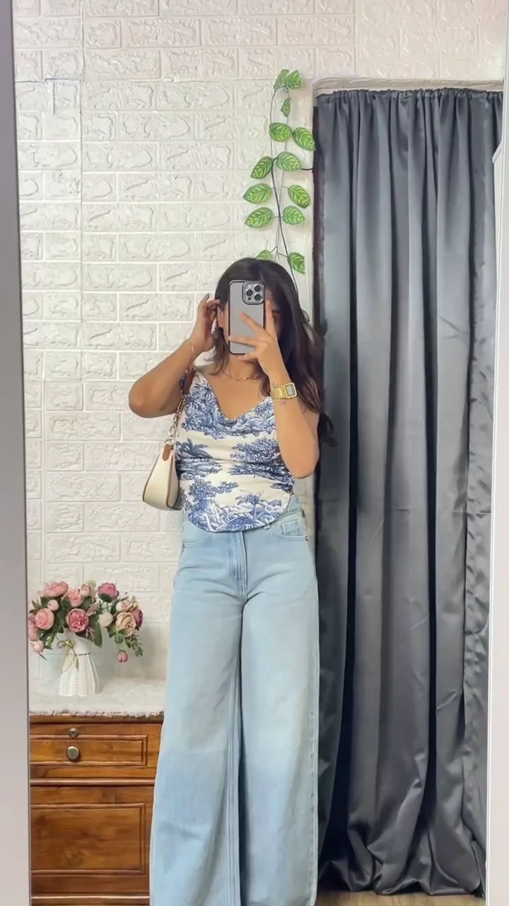 Whispers of the Loom: Celebrating India’s Handcrafted Sarees, Lehengas, and Kurtas That Embody Centuries of Tradition, Art, and Feminine Elegance (Version 53)