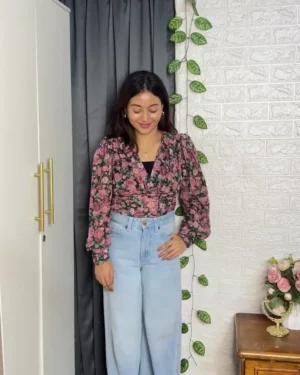 A Symphony of Silk and Heritage: Embracing the Eternal Beauty of Handwoven Indian Sarees That Define Grace, Culture, and Timeless Sophistication (Version 61)