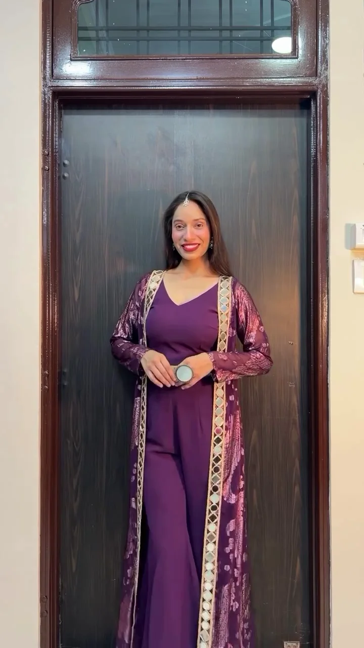 Wedding Wear: A Grand Blend of Regal Detailing, Luxurious Fabric, and Timeless Celebration Style - Image 2