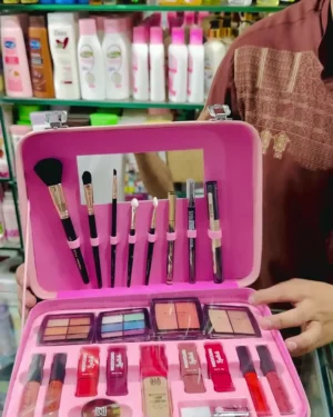 All-in-One Makeup Kit for Women – Professional Beauty Palette with Eyeshadow, Blush, Highlighter & Lip Colors