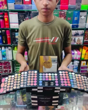 Professional All-in-One Makeup Kit for Women – Complete Beauty Set for Face, Eyes & Lips