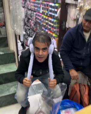 Soft Plush Animal Ear-Moving Earmuffs – Interactive Fuzzy Winter Headband with Squeeze-to-Flip Flapping Ears for Kids and Adults, Windproof Warm Ear Protectors for Cold Weather and Cosplay Fun